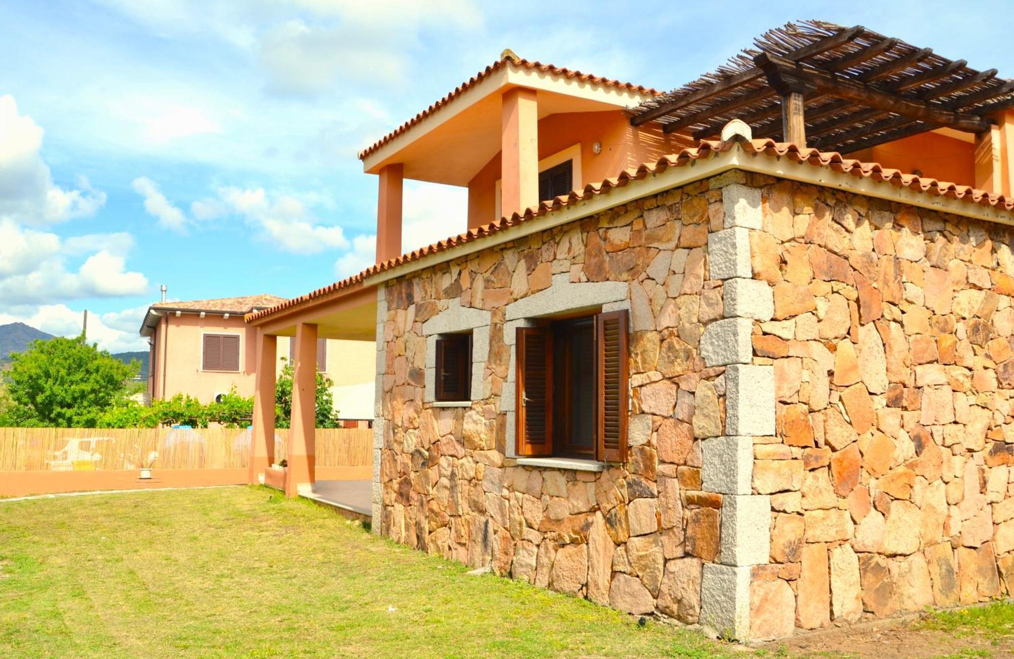 Iss Travel, Gli Asfodeli - Large Apartments With Private Terrace San Teodoro  Exterior photo